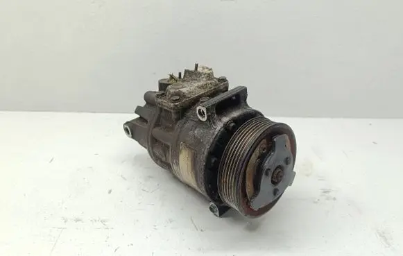 Volkswagen PASSAT B6 Air conditioning (A/C) compressor (pump) 1k0820859
