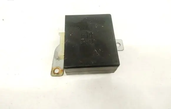 Mitsubishi Pajero Antenna control unit 1650002230 165000-2230