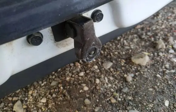 Opel Antara Rear door check strap stopper