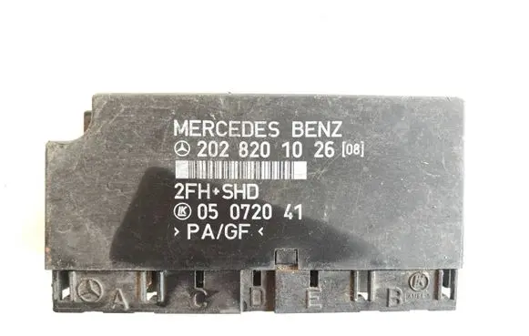 Mercedes-Benz C W202 Comfort/convenience module 2028201026 05072041