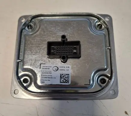 Citroen C5 Aircross LED ballast control module 090000001904
