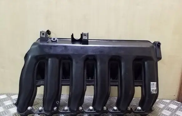 BMW X5 E70 Intake manifold 7790700 779070111 72234100