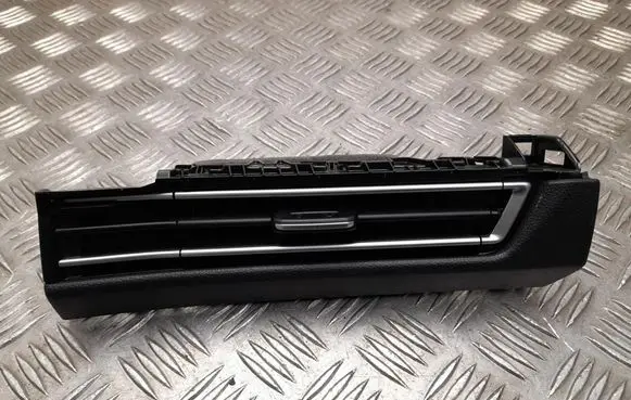 Dashboard side air vent grill/cover trim