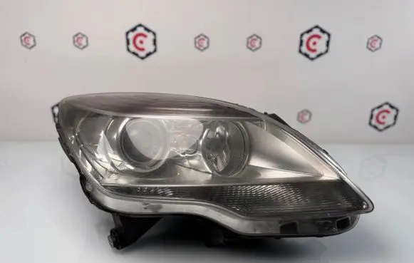 Mercedes-Benz R W251 Headlight/headlamp A2518203661