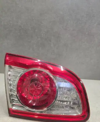 Hyundai Santa Fe Tailgate rear/tail lights 924052B5