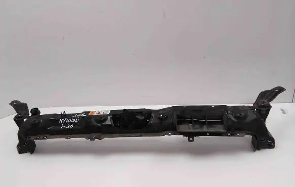 Top upper radiator support slam panel