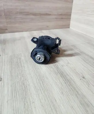 BMW 3 E90 E91 Tailgate exterior lock 7167321 10862510