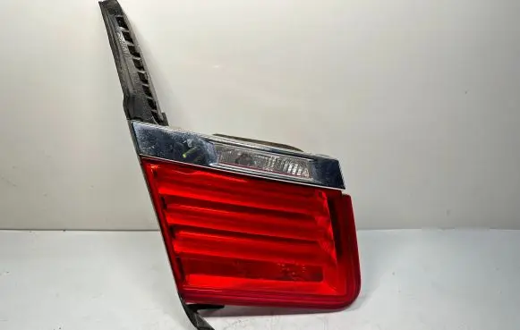 BMW 7 F01 F02 F03 F04 Tailgate rear/tail lights 7182205 63217182205
