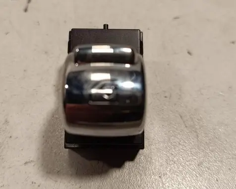 Mini Cooper Countryman F60 Electric window control switch 935486601