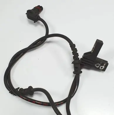 Mercedes-Benz SL AMG R230 ABS brake wheel speed sensor A2305400208