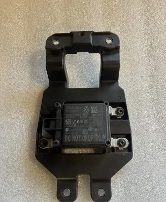 Renault Trafic III (X82) Distronic sensor radar 284473987R