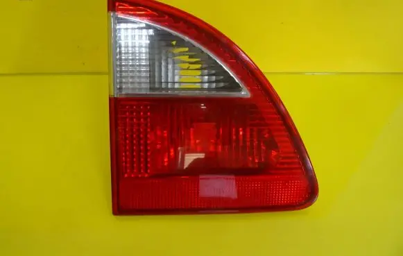 Ford Galaxy Tailgate rear/tail lights