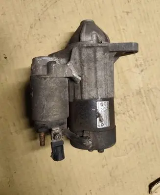 Chrysler PT Cruiser Starter motor 05033067AA