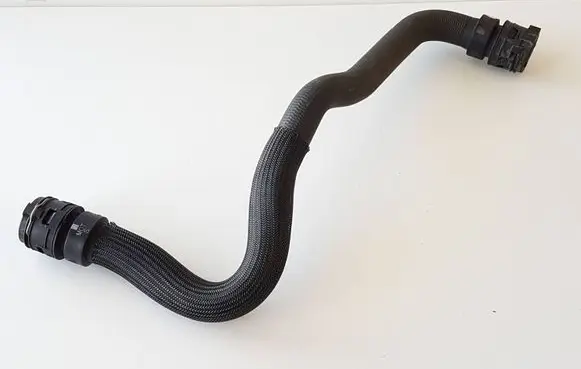Peugeot 208 Engine coolant pipe/hose 9824409380