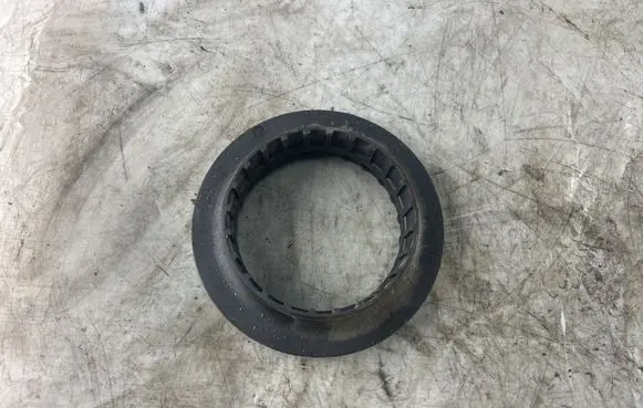 Opel Astra H Front upper strut mount 