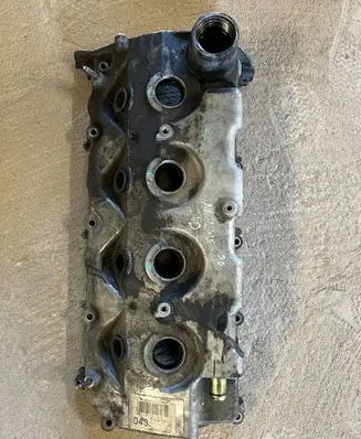 Toyota Avensis T220 Rocker cam cover TFTW