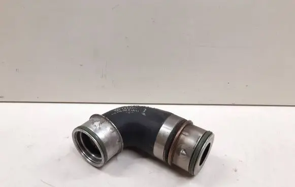 Audi A3 S3 8P Intercooler hose/pipe 1T0145790E 038131111B