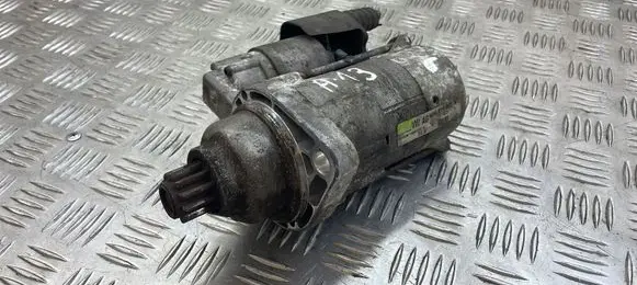 Volkswagen PASSAT B6 Starter motor 02M911023N