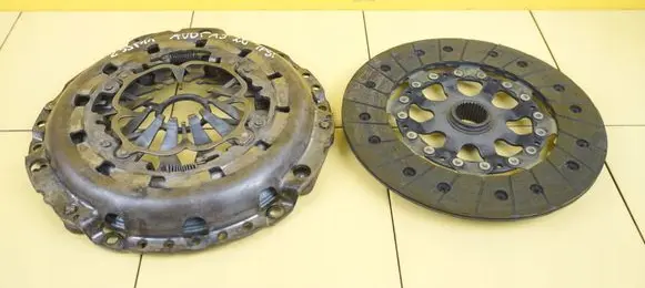 Audi A5 8T 8F Clutch set kit 324058310 CDN SPRZEGLO