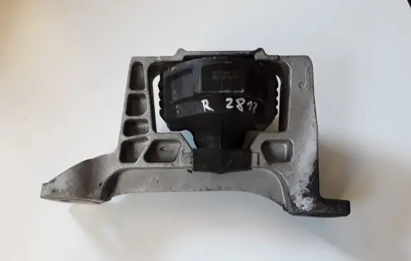 Volvo V40 Engine mount bracket 3M516F012BK