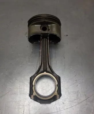 Mercedes-Benz S W220 Piston with connecting rod 097026