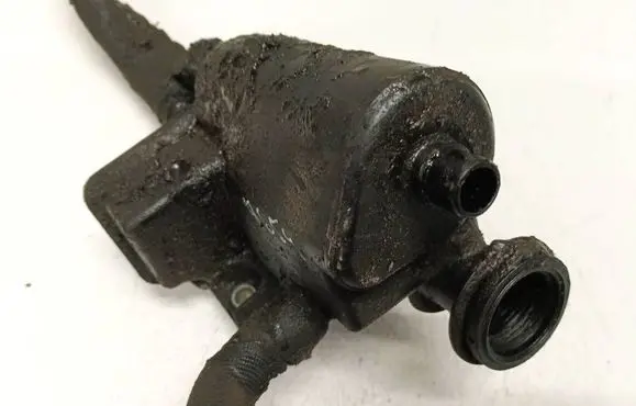 Renault Scenic III - Grand scenic III Oil breather separator 8200279414