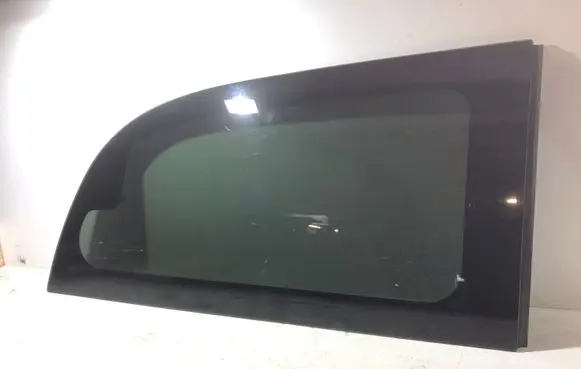 Chrysler Town u0026 Country V Rear side window 43R001385