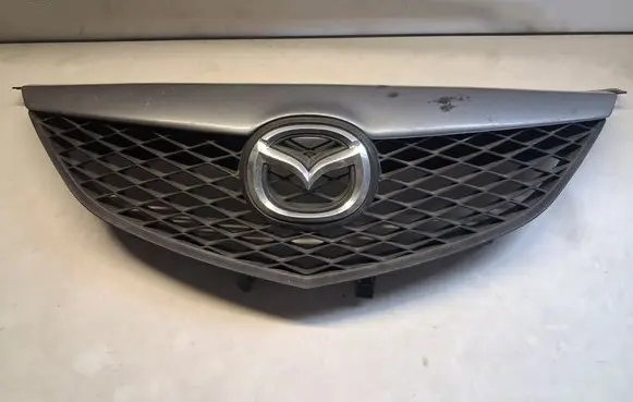 Mazda 6 Front bumper upper radiator grill