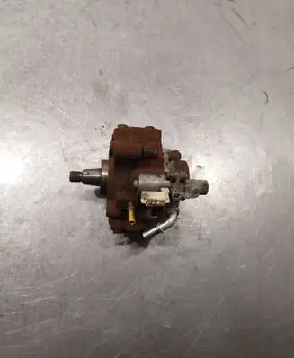 Volvo S40 Fuel injection high pressure pump A2C53384062 9676289780