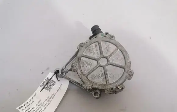 BMW 3 F30 F35 F31 Vacuum pump 7622380