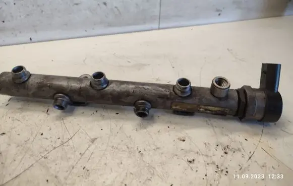 Audi Q7 4L Fuel main line pipe 059130090A