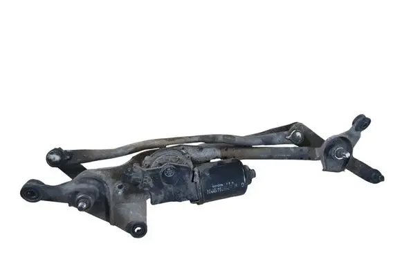 Toyota Avensis Verso Front wiper linkage and motor 8511044100 159200