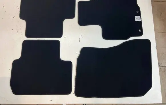 Mitsubishi Outlander Car floor mat set MZ314644
