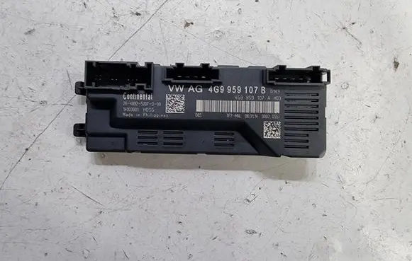 Tailgate/trunk control unit/module