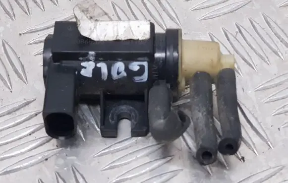 Volkswagen Golf VI Turbo solenoid valve 1K0906627