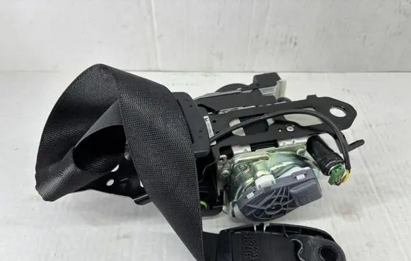 Mercedes-Benz S C217 Front seatbelt A2178603200 2178603200