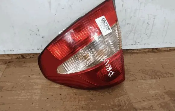 Toyota Prius (XW10) Rear/tail lights