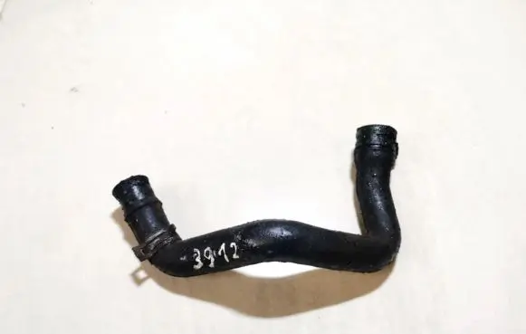 Ford Focus Breather hose/pipe XS4Q6A804BA