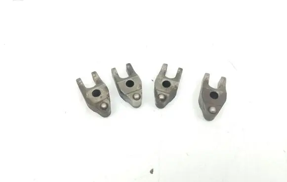 Toyota Verso-S Fuel Injector clamp holder 