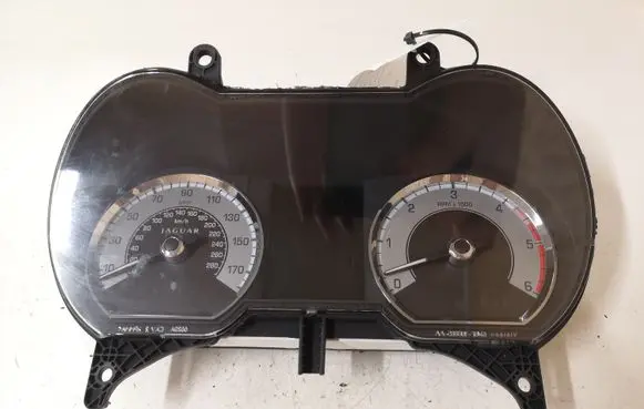 Jaguar XF X250 Speedometer (instrument cluster) 9X2310849 6W8F10894A