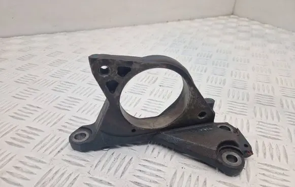 Renault Koleos I Driveshaft support bearing bracket 8104A7