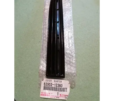 Toyota Corolla E120 E130 Front bumper lower grill 6295212360