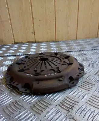 Peugeot 206 Pressure plate 