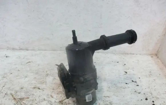 Citroen C4 II Power steering pump