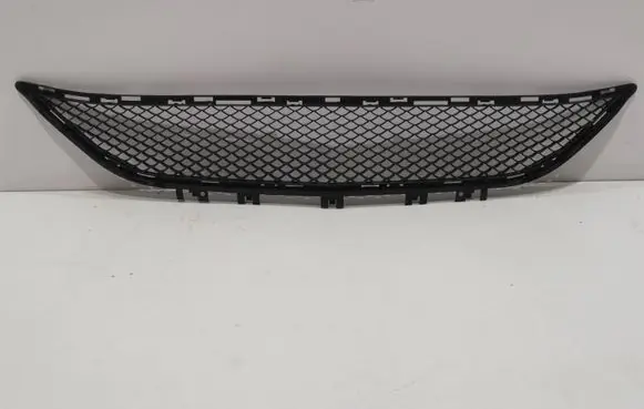 Mercedes-Benz E W212 Front bumper lower grill A2128850124