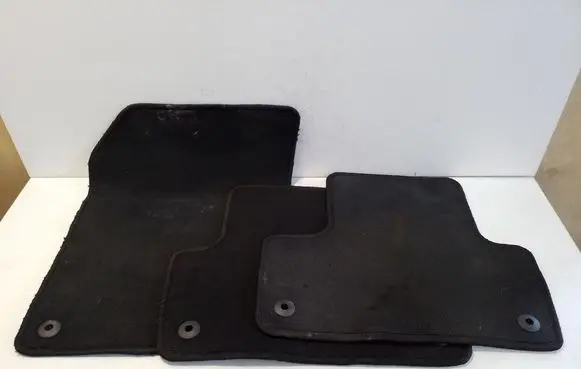 Volvo XC60 Car floor mat set 32216567 32216566