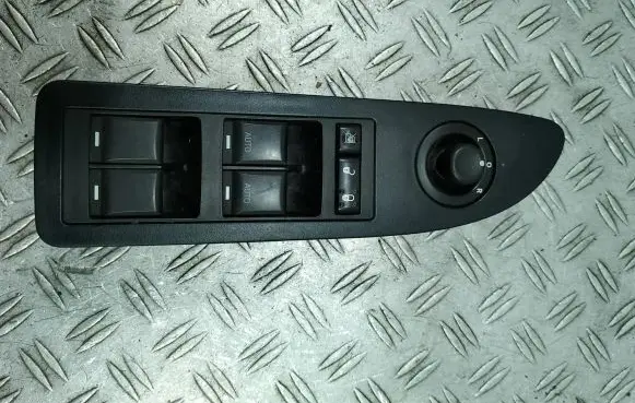 Chrysler 200 Quarter vent window switch 04602781AA