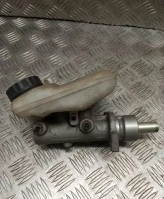 Peugeot Partner Master brake cylinder 221710