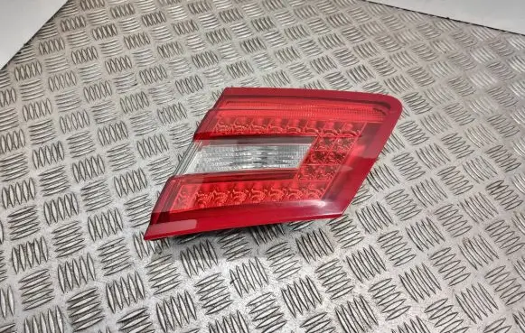 Mercedes-Benz E W212 Tailgate rear/tail lights A055364