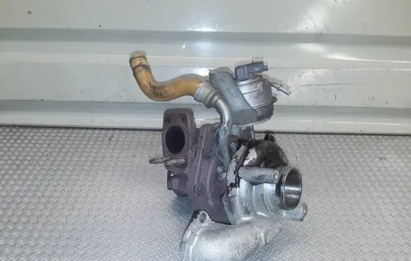 Citroen C5 Turbo GTC1244VZ 9686120680